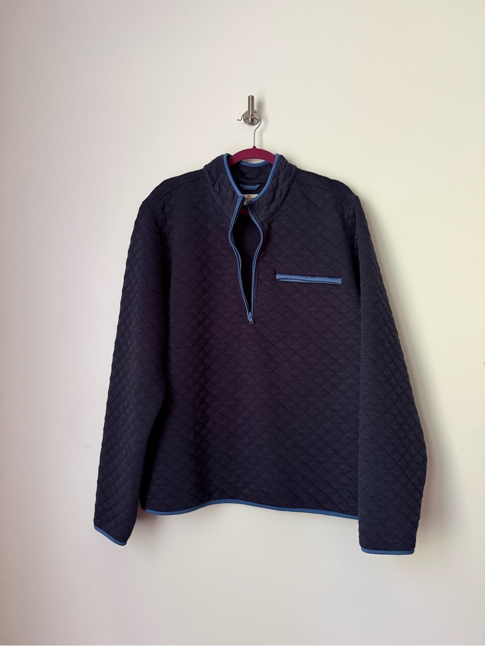 Marine Layer Corbet Quarter Zip Pullover in Navy, size XL